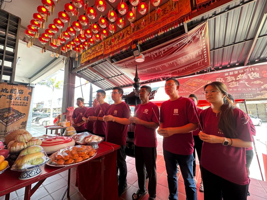 已审（大北马）吉打天后宫武圣殿喜迎成立一周年。