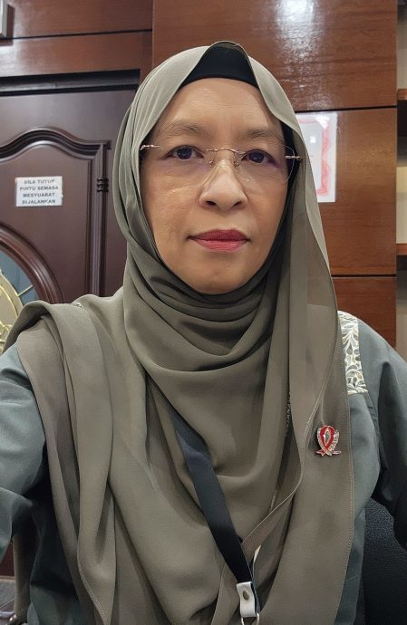 已审(大北马)确诊卵巢癌后遭抛弃 女子携子返乡抗病