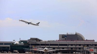 布里斯本飞狮城   新航客机因技术问题转降珀斯