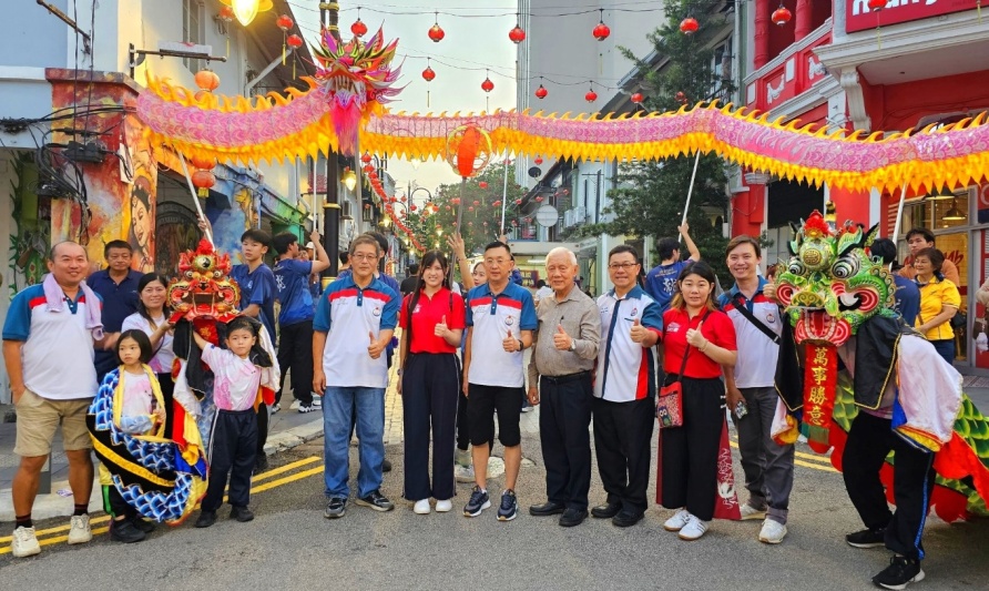 已签发 柔:“欢乐文化街之夜”逾20个国家的朋友散播欢乐