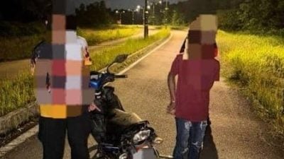 涉偷摩托车及宗教学校行窃  两15岁少年被捕