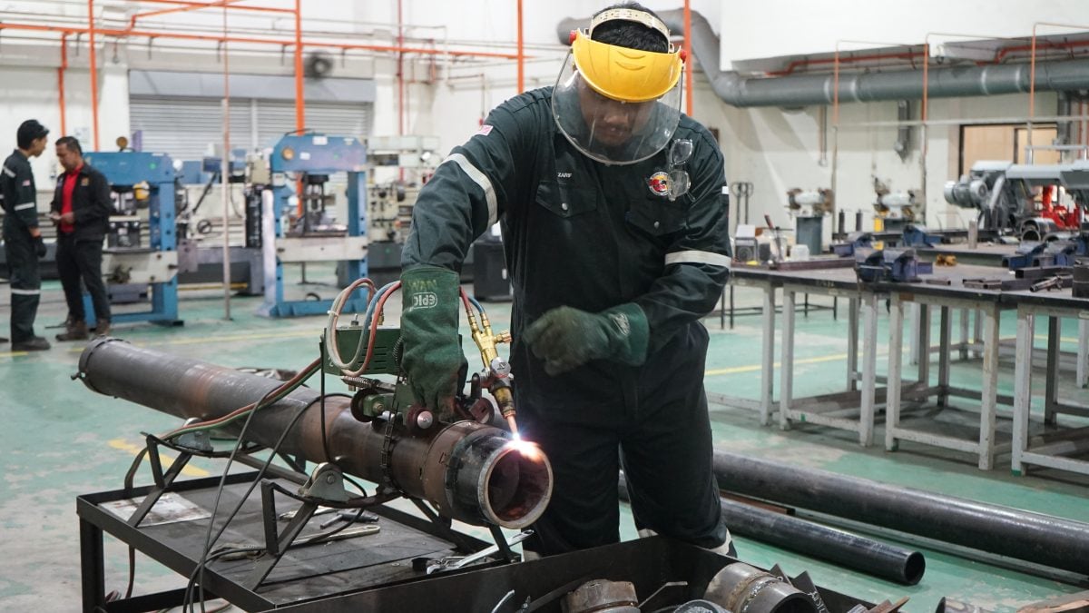已签发 柔：PETRONAS职业培训计划 助毕业即就业