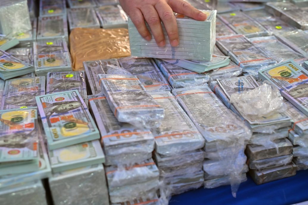 已签发//124调查档档案已结案·十五碑警方销毁逾4万份证物