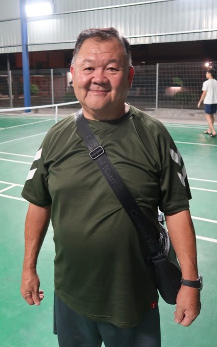 **已签发**柔︰暂定第二版头:新村羽场变匹克球场,村民体验新球类滋味