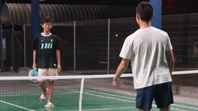 新村羽场变匹克球场 村民体验新球类滋味
