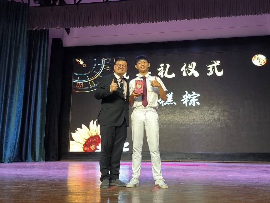 古来宽中成年礼有彩蛋  印裔家长华语致词