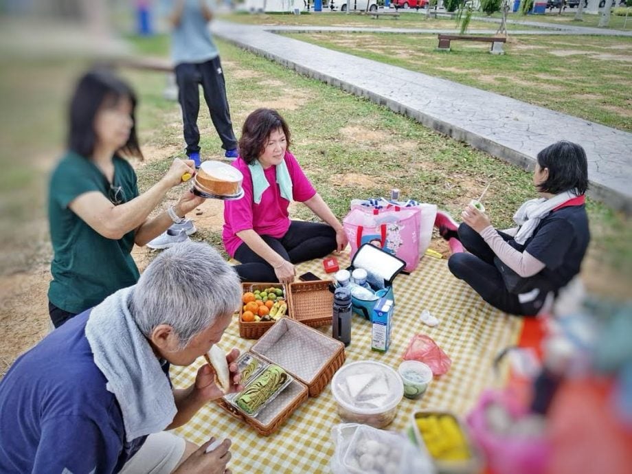 **已签发**柔:封面:善心美事〡全人国际关怀撒种麻坡 助生命斗士从“心”得力