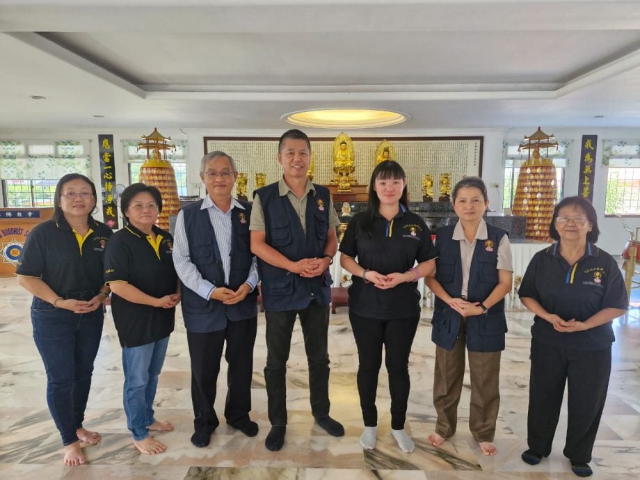 **已签发**柔：封面：善心美事〡：柔监狱弘法会点亮心灯   助囚友洗心革面