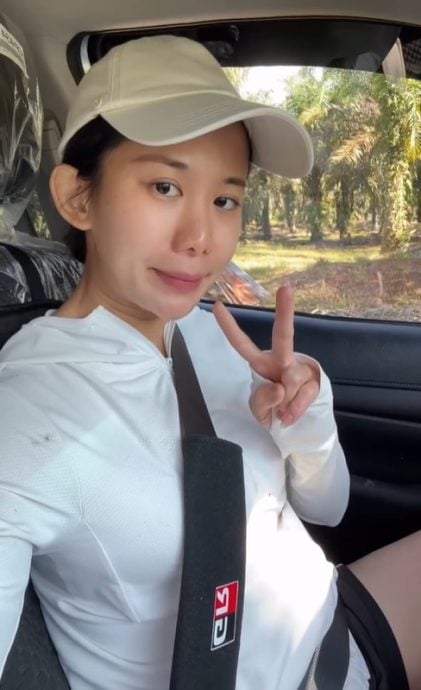 **已签发**柔:封面:特稿〡都市女孩转投农业 油棕园小妹许婵青迎风而上