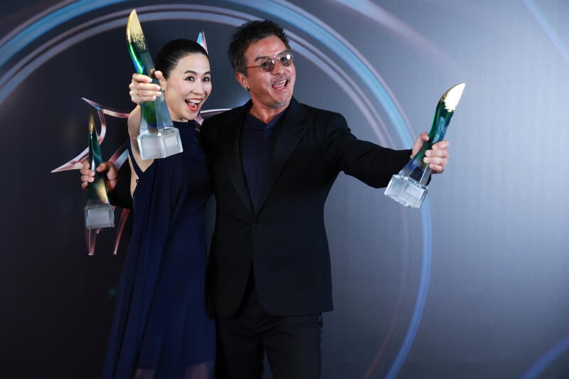 *已签发*柔:狮城二三事:宣萱爆冷夺后反应两极 狮城资深演员:良性竞争