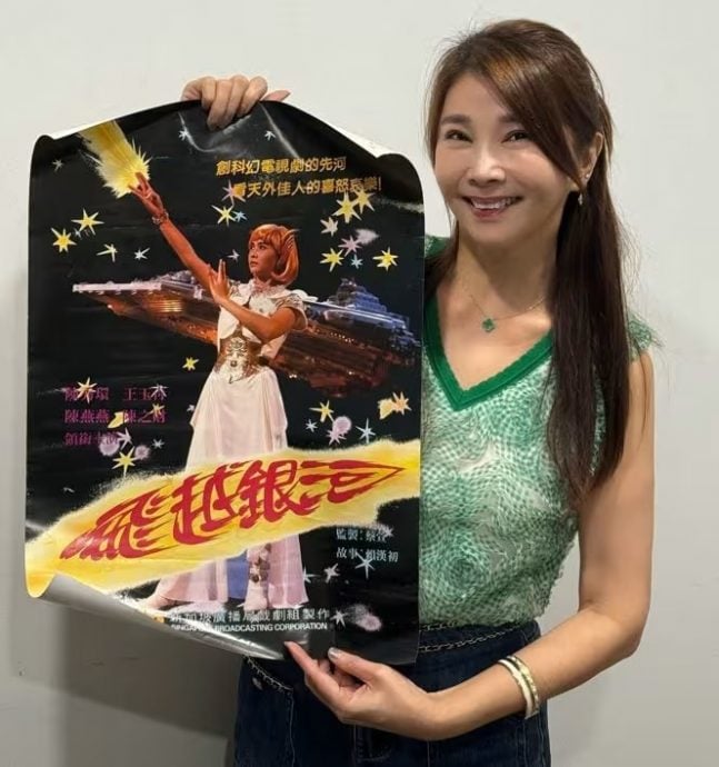 *已签发*柔：狮城二三事：狮城3资深艺人谈拍戏  金银姬开名车到电视台最霸气