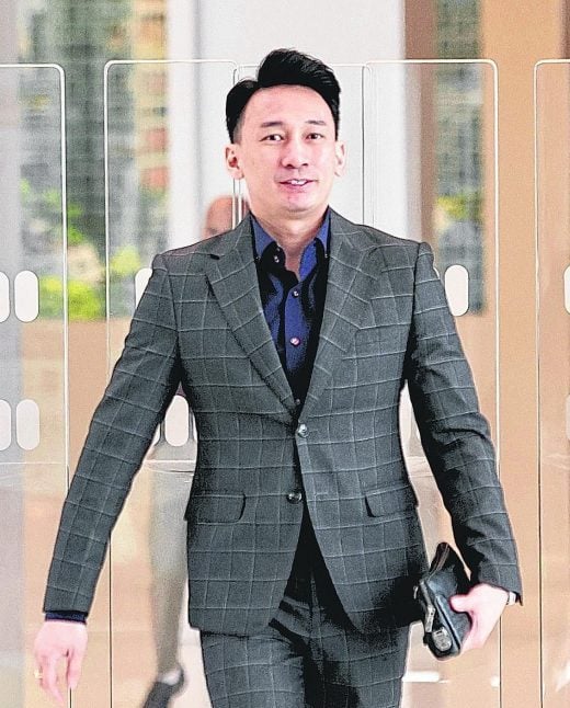 *已签发*柔：狮城二三事：狮城前世界先生再涉酒驾  控方要求法官判坐牢