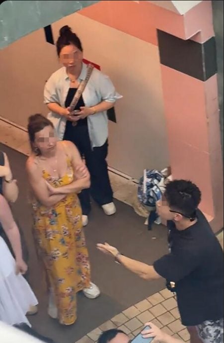 *已签发*柔:狮城二三事:狮城福康宁“天井”打卡 2组旅客爆口角