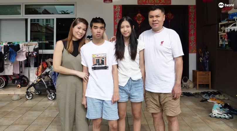 *已签发*柔:狮城二三事:陪伴自闭症哥哥成长 狮城少女记录爱也学会了爱