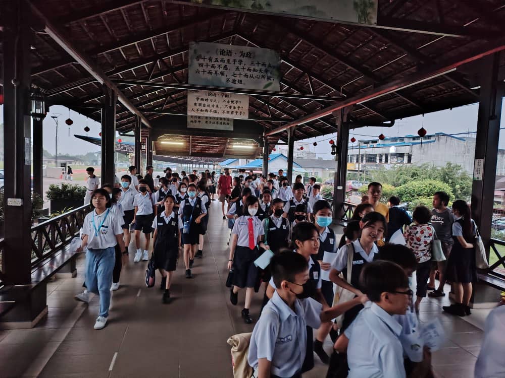 **已签发**柔:銮中10月4办编班入学试 有意报名者请早