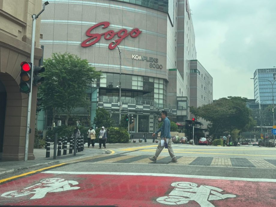 已签发//距离倒安华集会不出24小时·独立广场及四集合点风平浪静