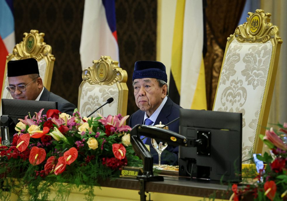 已签/雪苏丹主持第269次马来统治者理事会会议