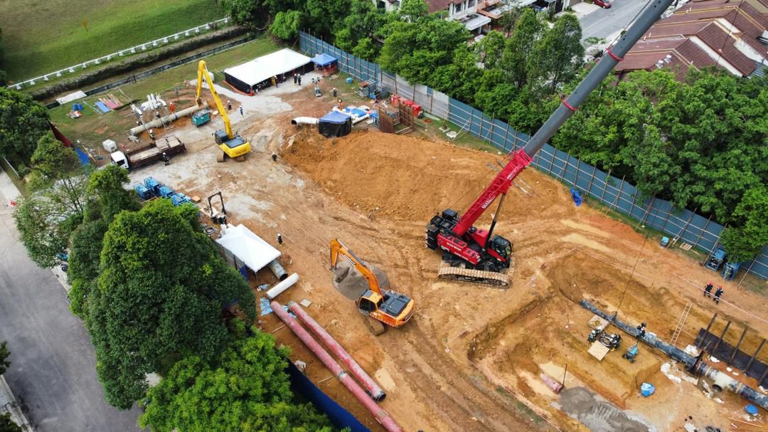 布特拉高原气爆 | 忧重输天然气再爆炸居民担心安全纷纷逃离