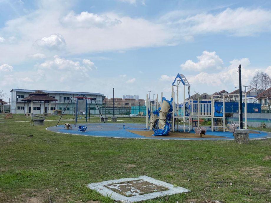 布特拉高原气爆 | 忧重输天然气再爆炸居民担心安全纷纷逃离