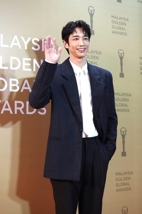 廖克发《由岛至岛》夺观众票选奖 林明祯池承铉颁奖笑料百出	