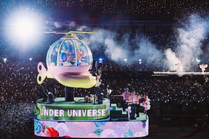 开唱当场送钻石金币 王源被封“宠粉天花板”