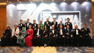 大马纪录大全30周年晚宴 | 张念群:激励人心 团结人民  讲好大马故事至关重要