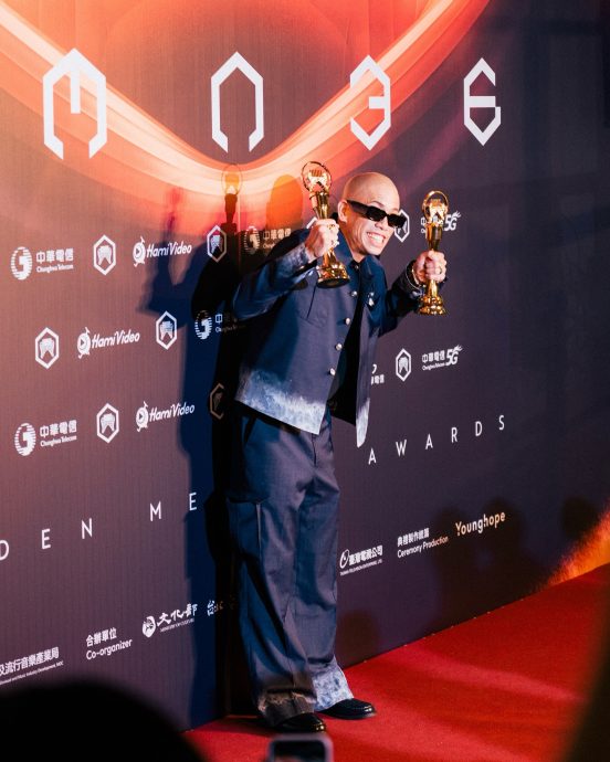 张清芳催“走快一点”挨轰！　新科歌王吕士轩亲自回应	