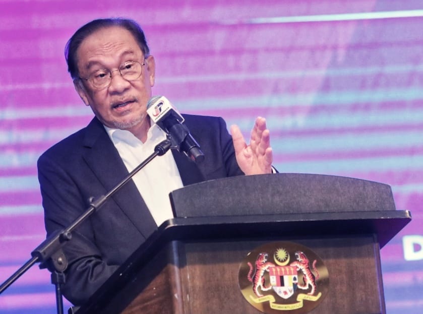 强调坚守国家政策底线 安华:土著政策不是歧视