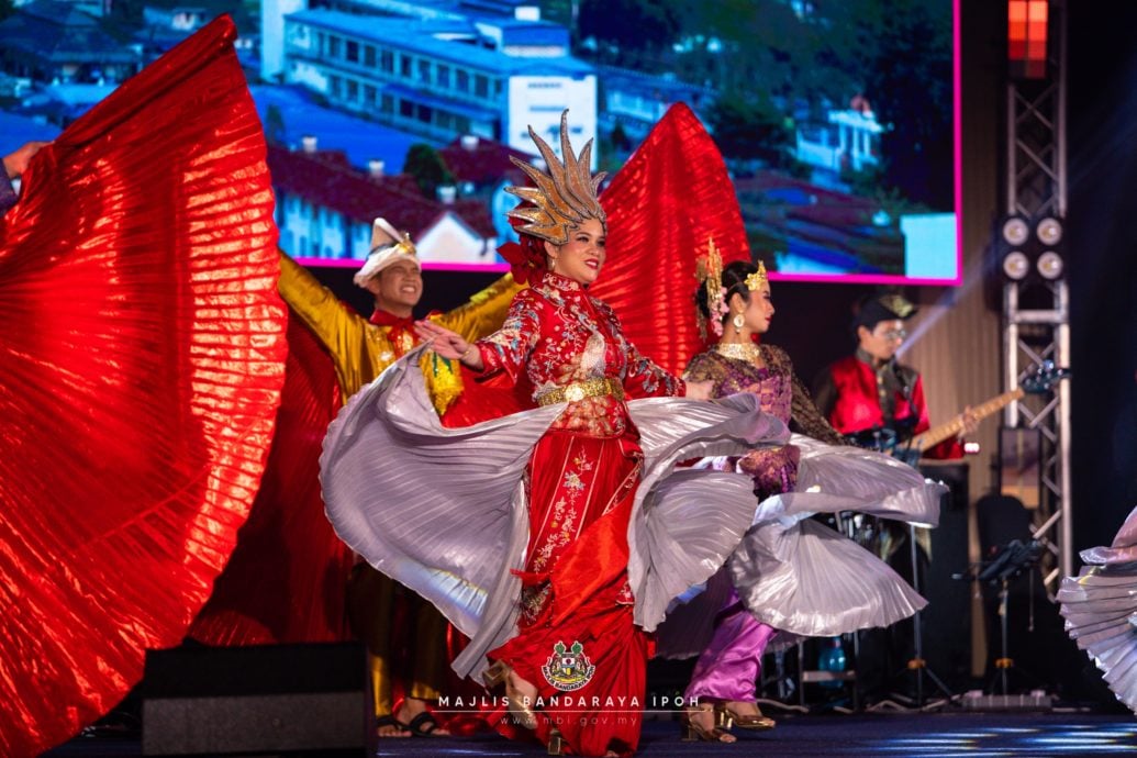 怡市礼堂首上演  大马群岛文化嘉年华文化气息浓