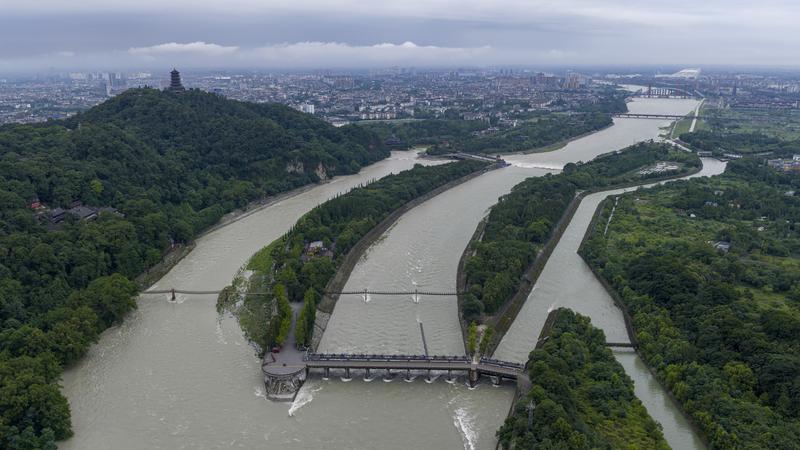 成都主城区防汛减压!都江堰紧急调峰6600万立方公尺