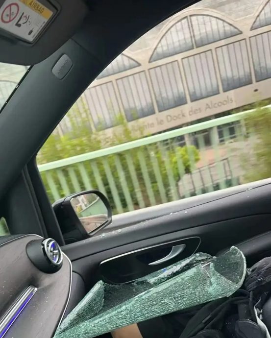 戴燕妮在巴黎被破窗抢劫 歹徒秒砸车窗夺包