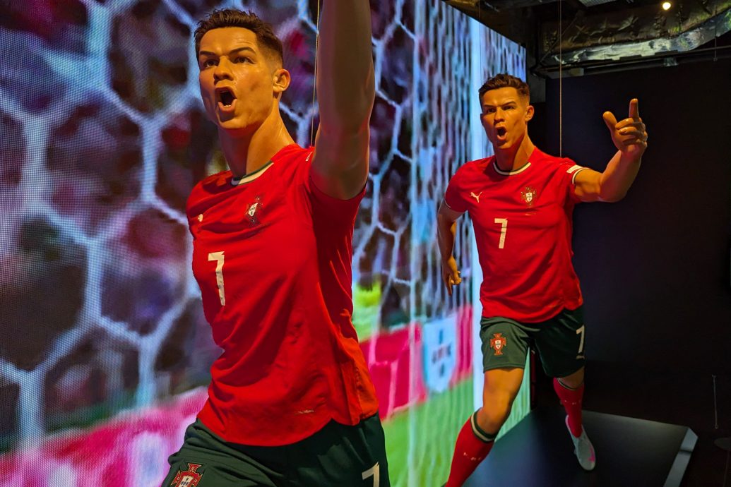 拼盘 香港C罗博物馆开幕 40展品介绍传奇生涯