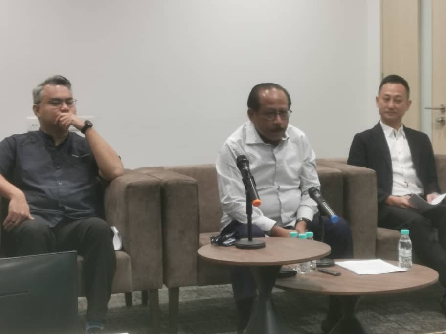 收购马新D-Ron获盈利保障  第一数码有信心现财政年转盈