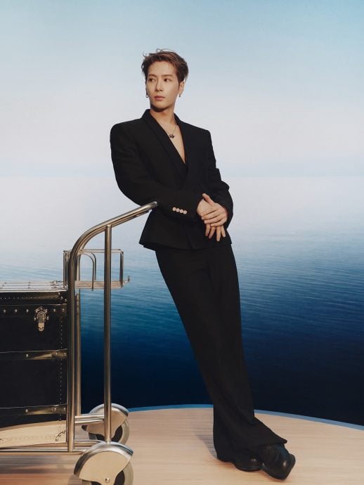 新专辑突然提前上架 王嘉尔崩溃:我自己都不知道