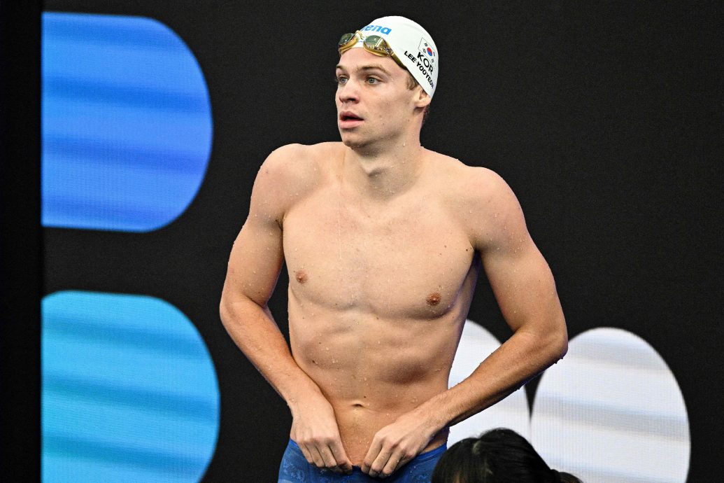 新加坡世界水上运动锦标赛| 游泳赛周日掀开战幔 潘展乐 于子迪成焦点