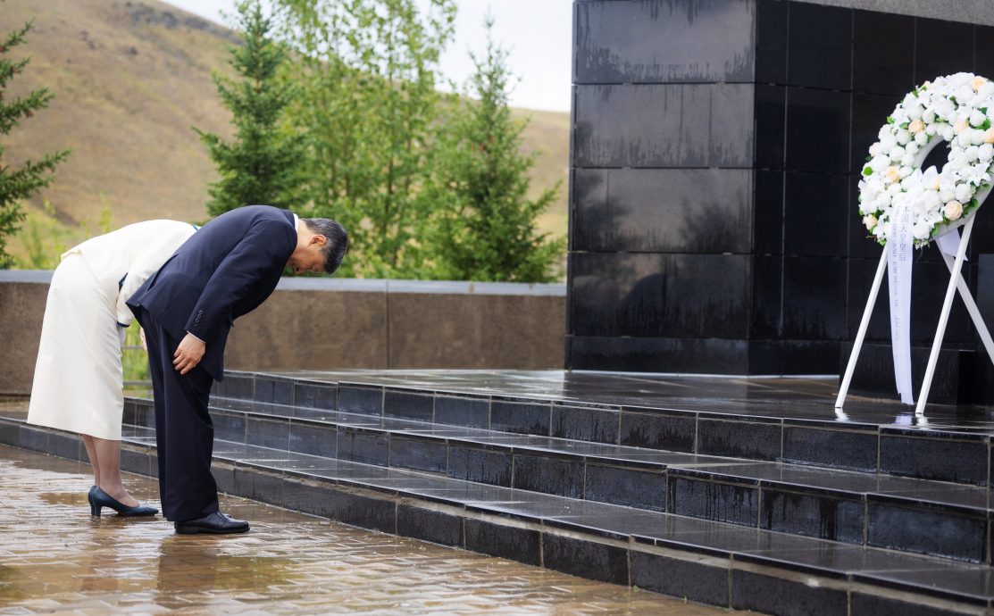 日本天皇晤蒙古总统 吁加强两国关系