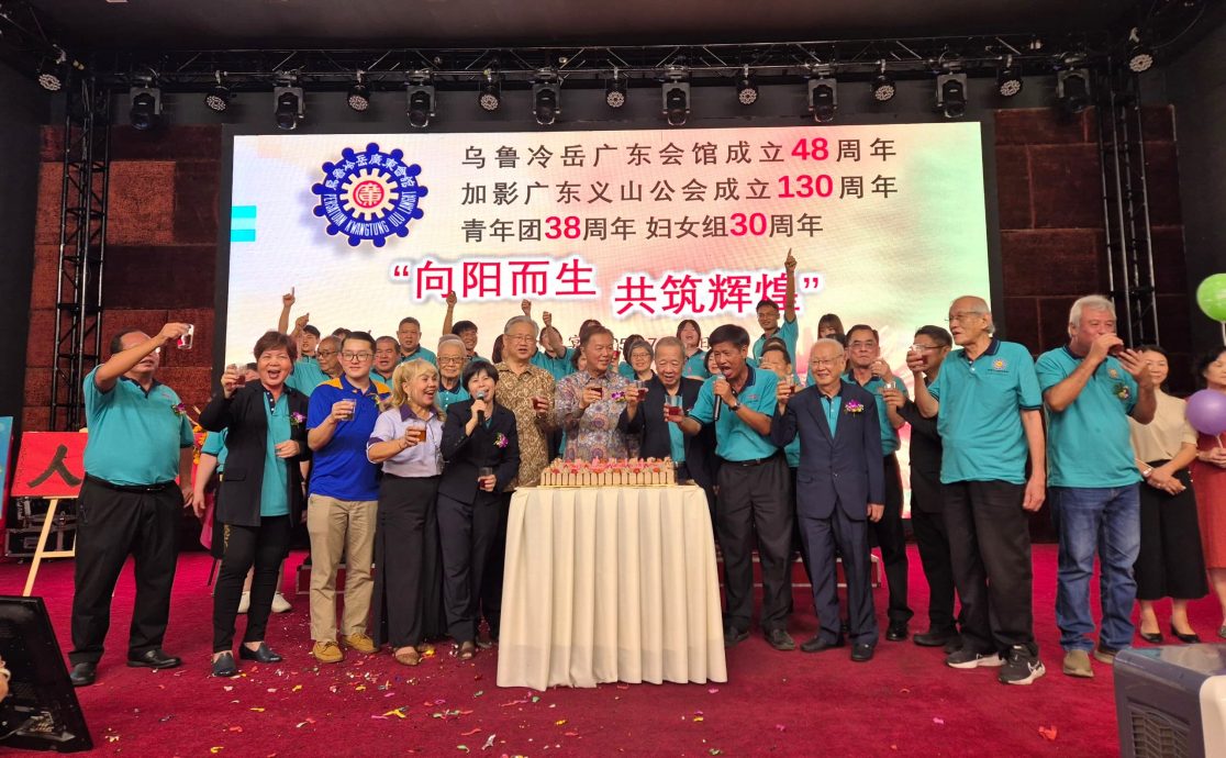 早报版头-大都会/乌鲁冷岳广东会馆庆祝成立48周年午宴,育华二校