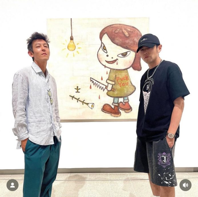 晒与陈冠希剧照被嫌太模糊 周杰伦霸气回:别跟我要高清