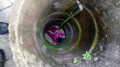 智障印裔女子 跌入住家后方枯井
