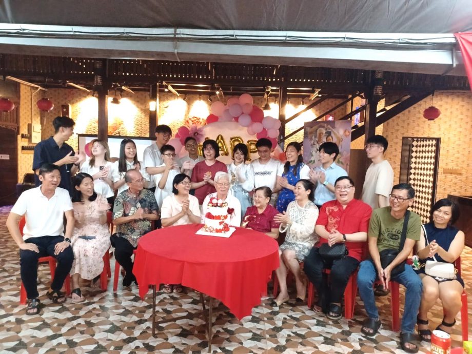 暖势力/朱文田与潘兰英相亲相爱相守60年,珍贵又难得