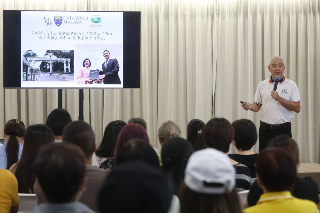 暖势力/谢添荣:无语良师背后的力量 家属成全 无声奉献