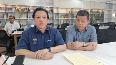 彭州13所华校获58万维修拨款 首相署促年底前动工