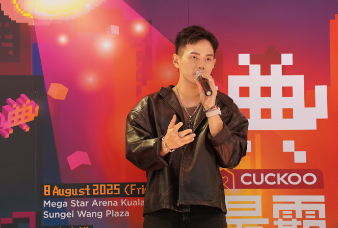 最霸娱乐盛典|KK无缘30大最霸艺人奖怒“退场” 陈慧恬机智救火