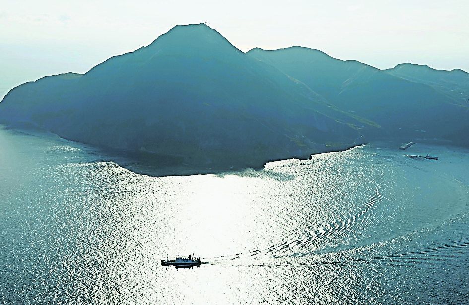 末日预言就在今日? 防灾品大卖 离日旅行增