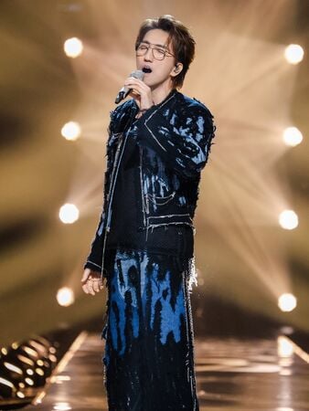 林志炫《歌手》被批没感情 怒“一句话否定努力”反击