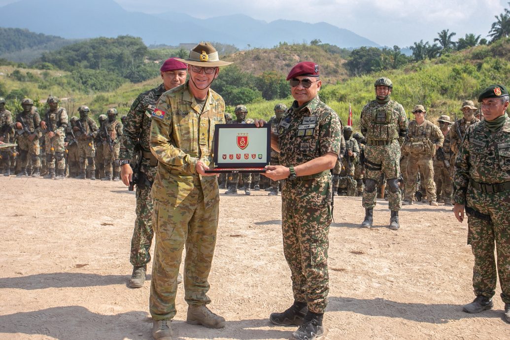 枪击 爆破 丛林野战 直升机出击…… 马美澳战略性军演