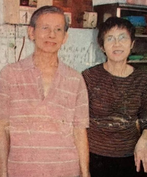 柔:**锁文**新旧对照:新山今天是不是能再吃到正宗潮州粥?