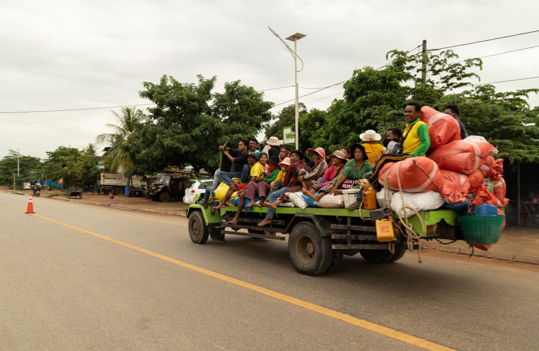 柬埔寨关闭边境冲突地区空域  航班被指示改道