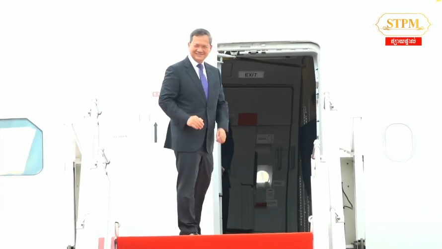 柬埔寨总理洪马内启程赴马 与泰代理首相进行停火和谈