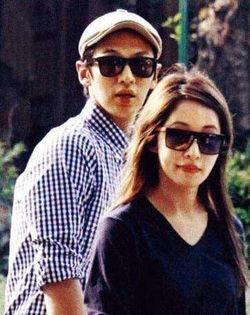 柯震东分手萧亚轩11年“同框” 网民热烈按赞“求复合”